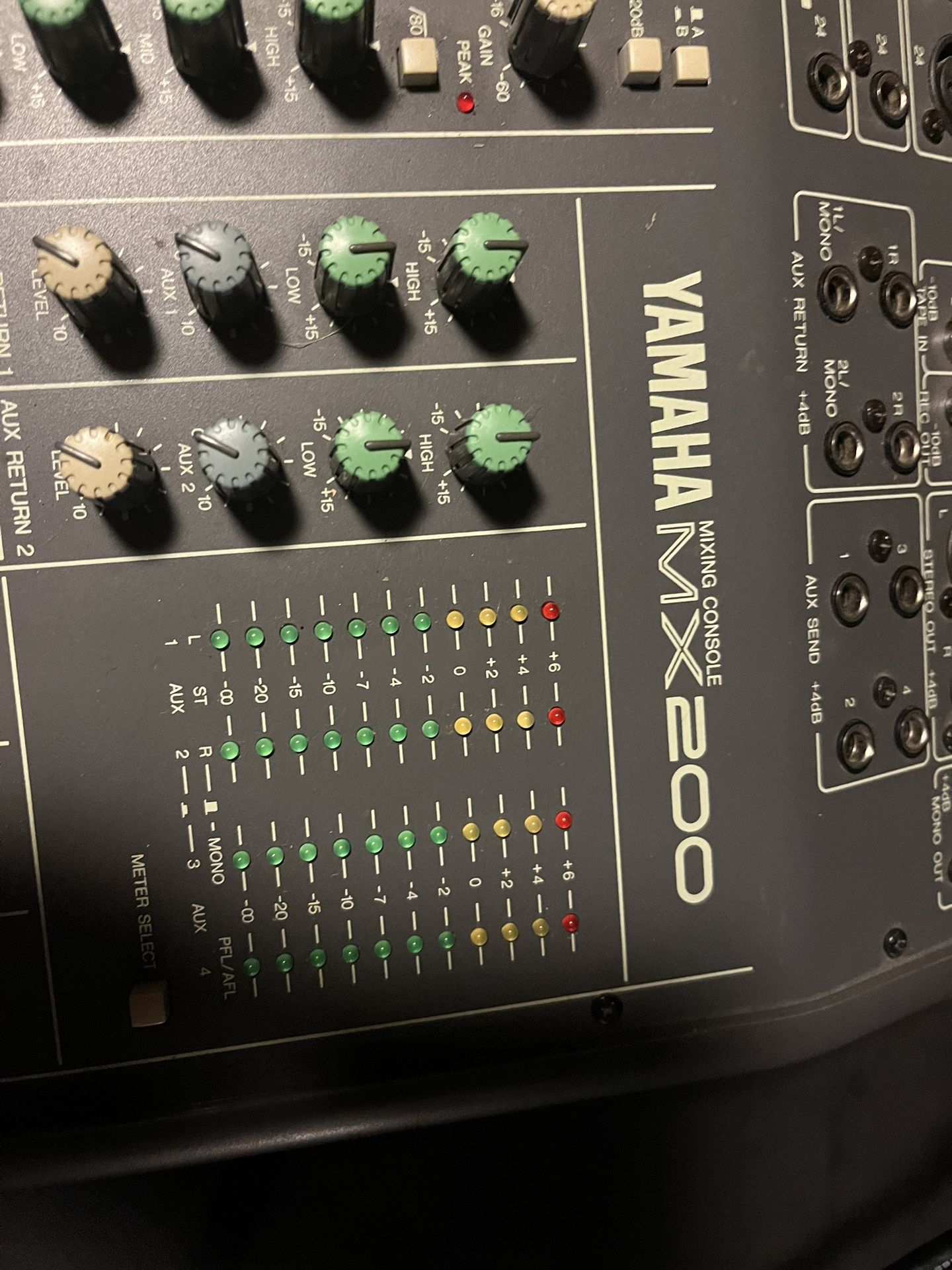 Yamaha Mixing Board 