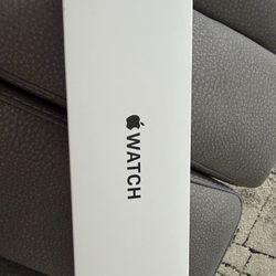 Apple Watch SE 3 40mm //