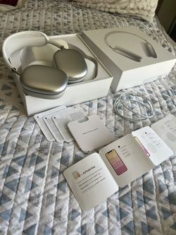 Apple AirPods Max Silver