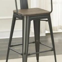 4 Bar Stools Wood & Metal