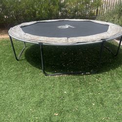10 foot trampoline
