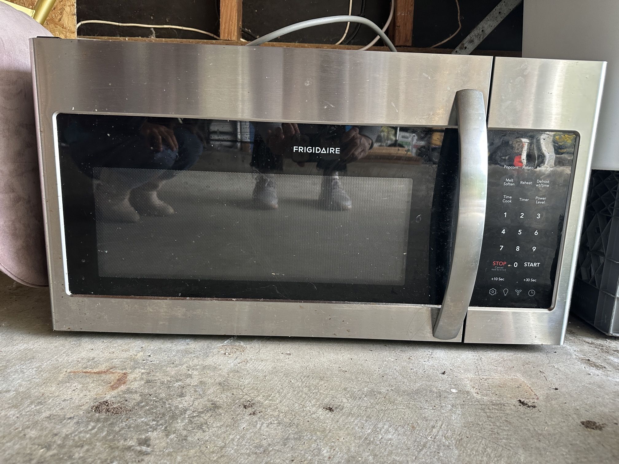Free Over The Range Microwave- Fully Functional