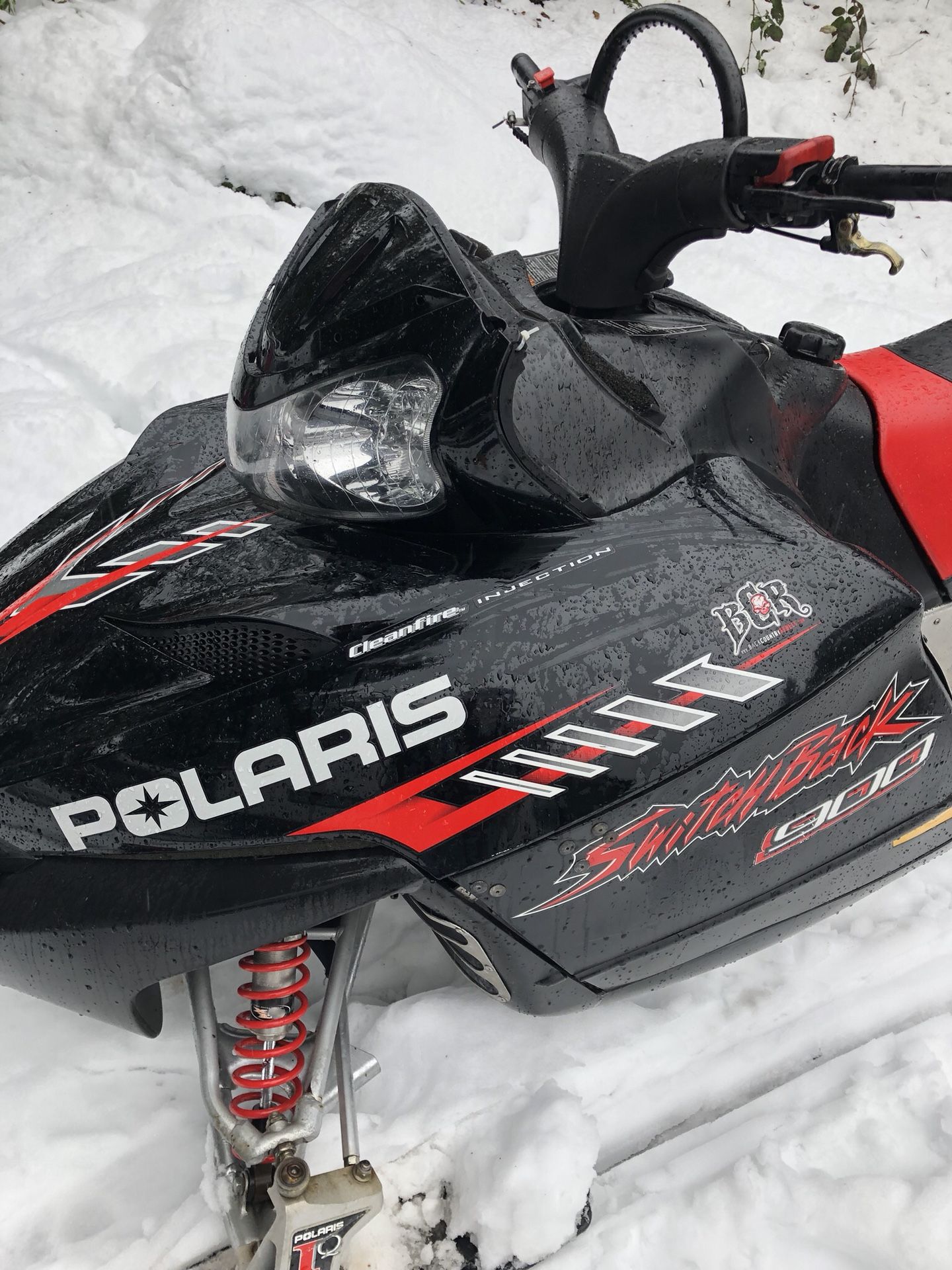 2005 Polaris switchback 900 snowmobile