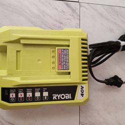 RYOBI CHARGER 