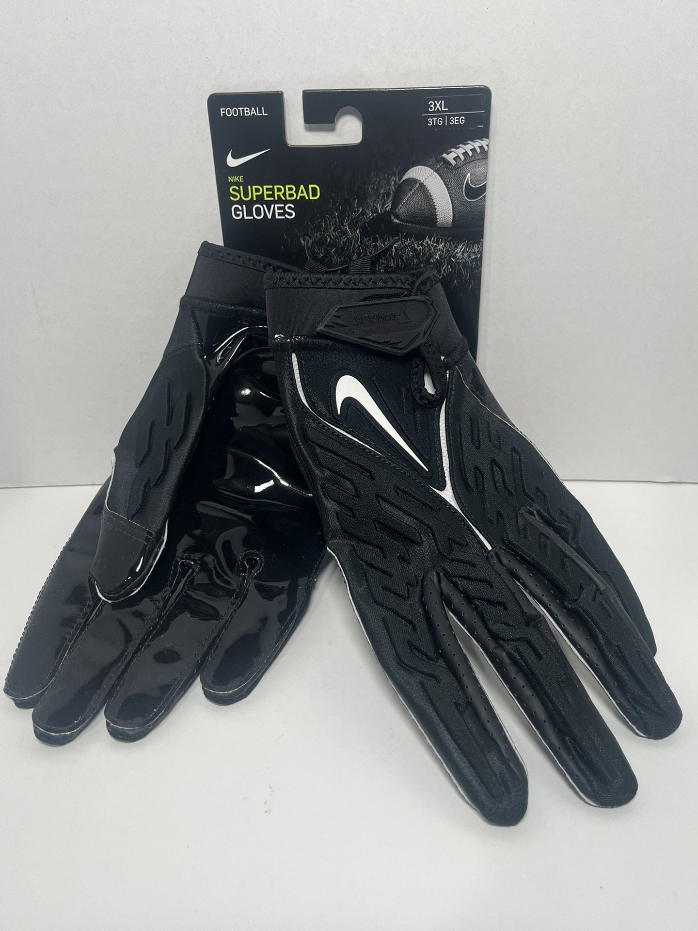 Nike Superbad 6.0 NFL Padded Football Gloves Men’s Size 3XL Black FN0279-091 New