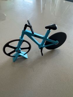 Asdirne Pizza Cutter, Bicycle Pizza Cutter
