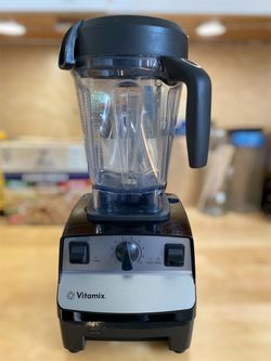 Vitamix Blender with Pitcher and Lid