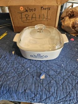 CorningWare Square Casserole dish
