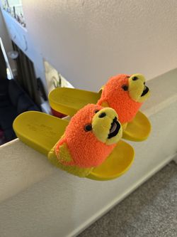 Adidas Jeremy Scott Teddy Bear Slides size 10