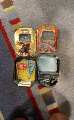 Whole Bunch Of Assorted Pokémon Cards + Boss