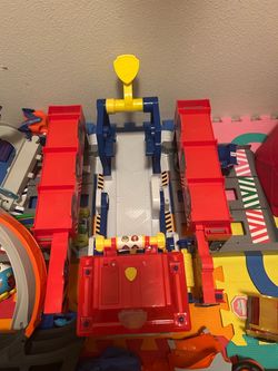 Paw patrol garage