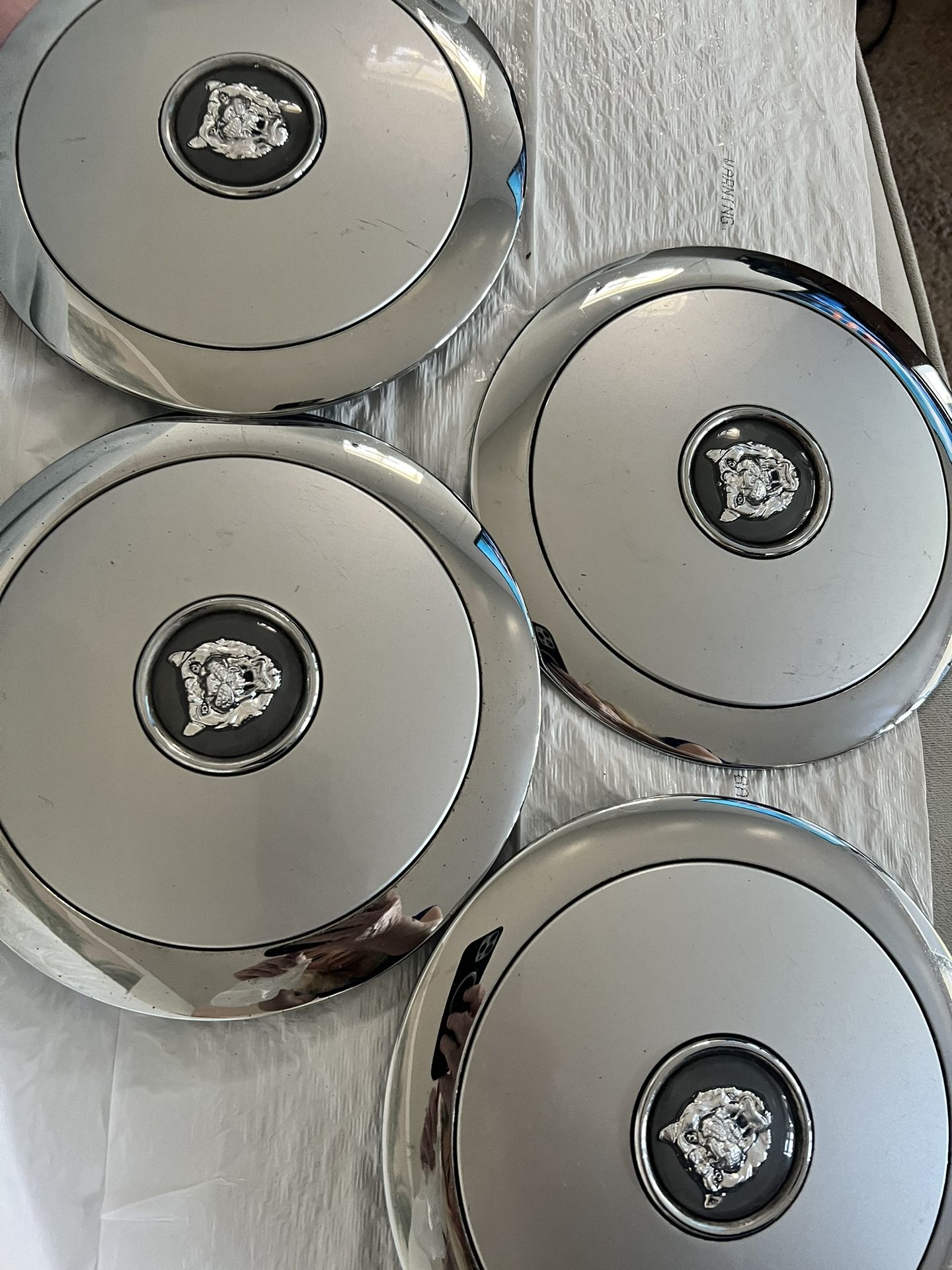 Jaguar Vanden Plas 4 Wheel Center Hub Caps (contact info removed)