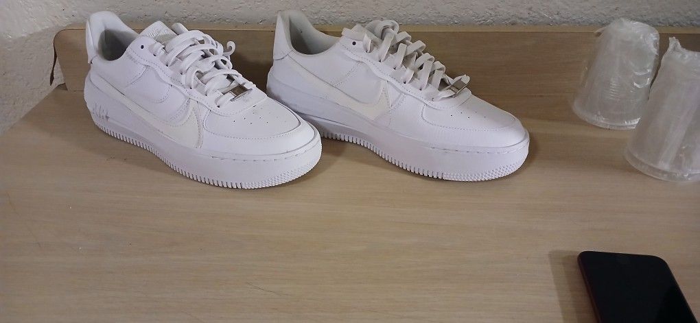Nike Air Force