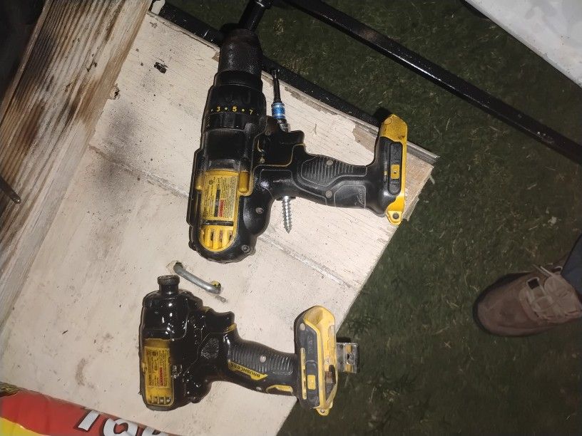 DeWalt Walt Old School And New Impact $50