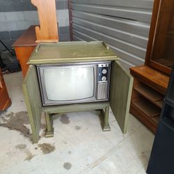 Antique T.V