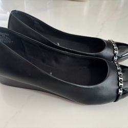 Anne Klein Maysel Slipon Size 8