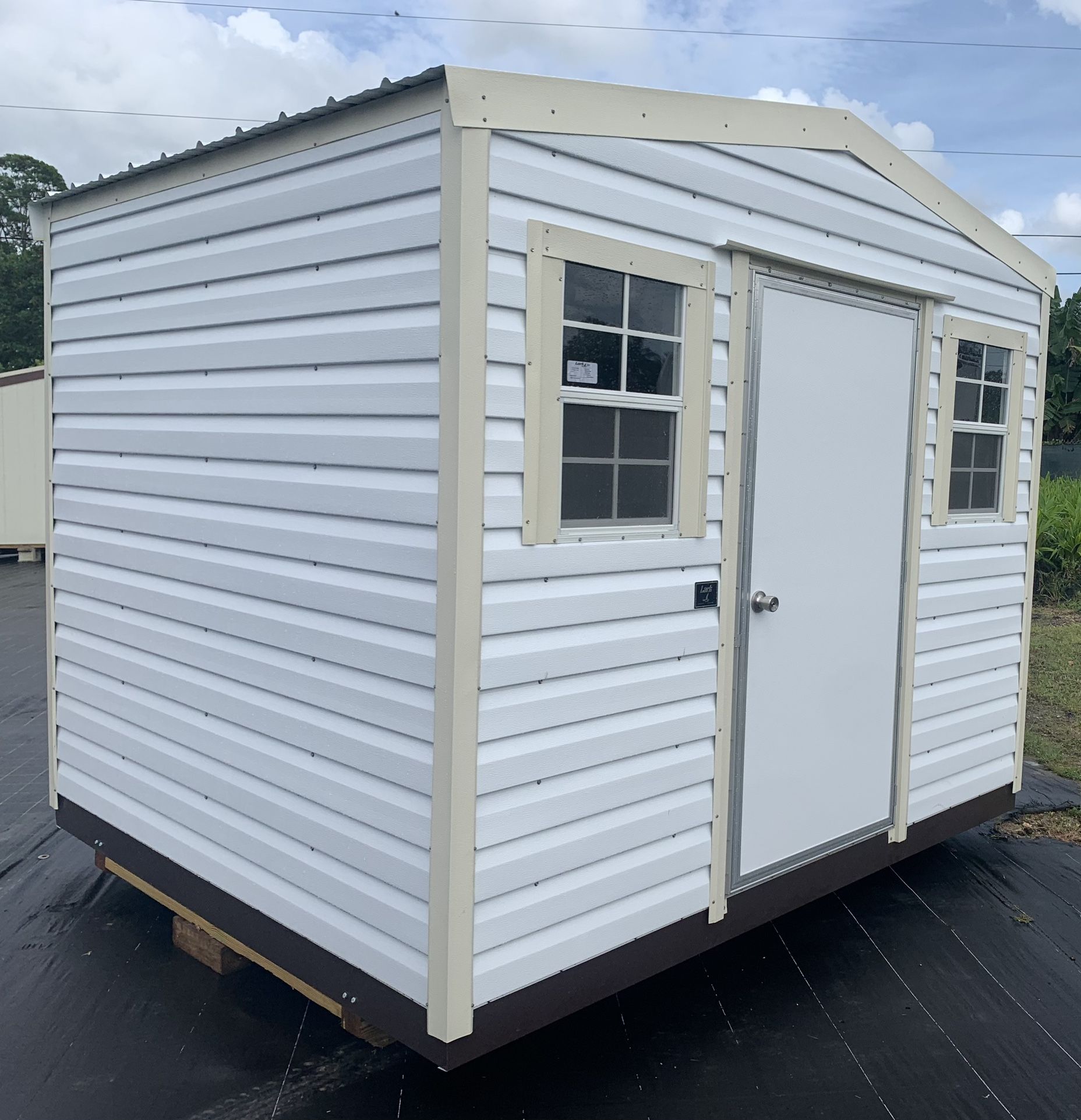 Shed Storage/ Casita de Patio 8x10.