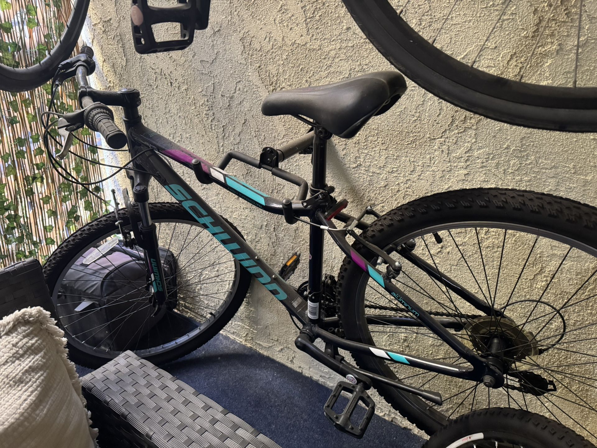 Schwinn High Timber Mountain Bike