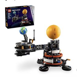 LEGO Technic Planet Earth and Moon in Orbit Building Set