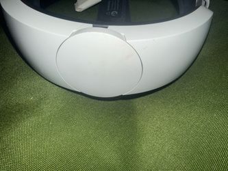 Quest built-in battery,
