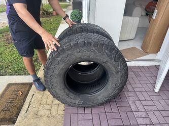 BFGoodrich All-Terrain T/A KO2 LT285/75R18 - Par (2 gomas)