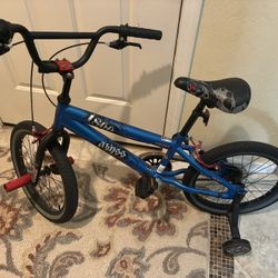 Kids 18” Bike With Training Wheels 