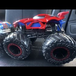 HOT WHEELZ MONSTER TRUCK
