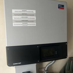 SMA solar inverter with various electrical components.1300 OBO