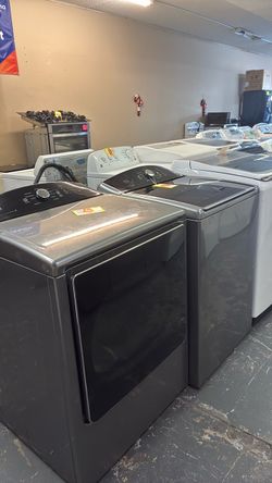 Nice Kenmore washer and gas dryer