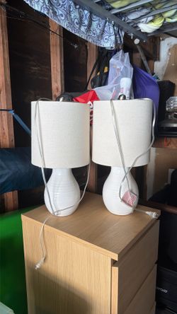 Nightstand lamps