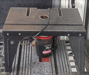 Router table