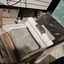 Sizzix Big Shot Plus Starter Kit And More