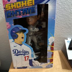 SHOHEI OHTANI BOBBLE HEAD DODGERS WHITE UNIFORM $200 Each I Have 2 Of Them..will Sell Separately!