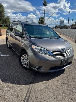 2011 Toyota Sienna