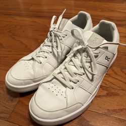 On The Roger Sneakers Sz 13