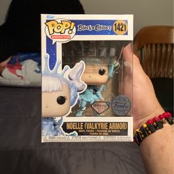 Funko Pop Diamond Noelle