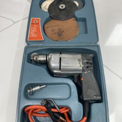 Black And Decker 3/8 Electric Drill Kit