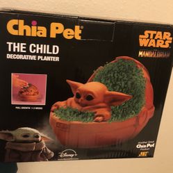 Baby Yoda Chia Pet