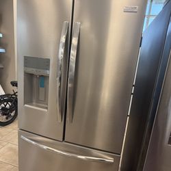 Frigidaire French Door Fridge 