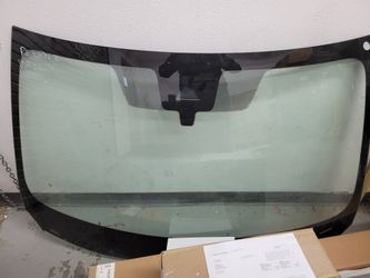 2024 - 2025 Nissan Sentra Windshield
