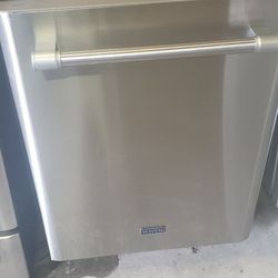 MAYTAG DISHWASHER 