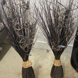 Set of 2 Decorative Dried Reed & Curly Willow Branch Floor Arrangements