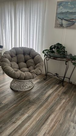 Papasan chair