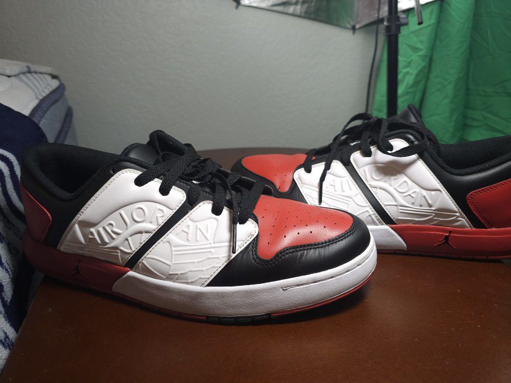 Nike Air Jordan NU Retro 1 Low Varsity Red/Black Size 11