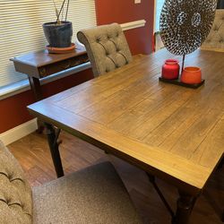 Kitchen table and chairs 