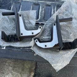 Sandwich J Cups With UHMW Lining