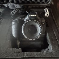 Canon EOS 5D Mark II DSLR Kit w/ 50mm f/1.4 + 70-200mm f/2.8L, Battery Grip & Extras