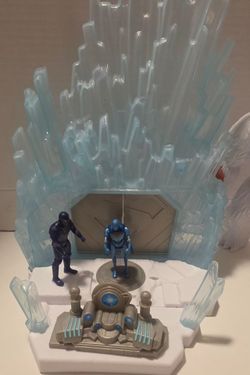 🦸 DC Superman Fortress of Solitude Battle Set – Spin Master – Yeti & Figures Included!