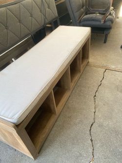 Storage bench