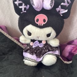 kuromi Lolita plushy
